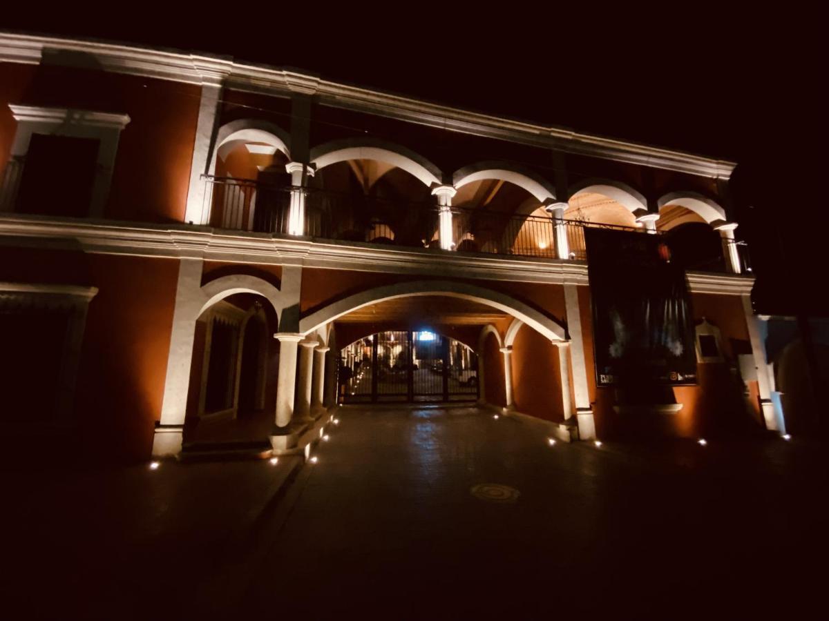Hotel Real De Los Аламос Экстерьер фото